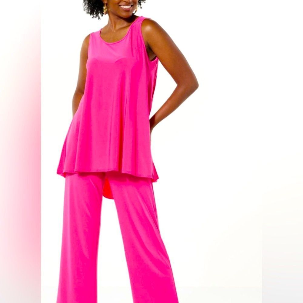 Antthony Original Vibrant Pink Sleeveless Top and Pants Set Size M